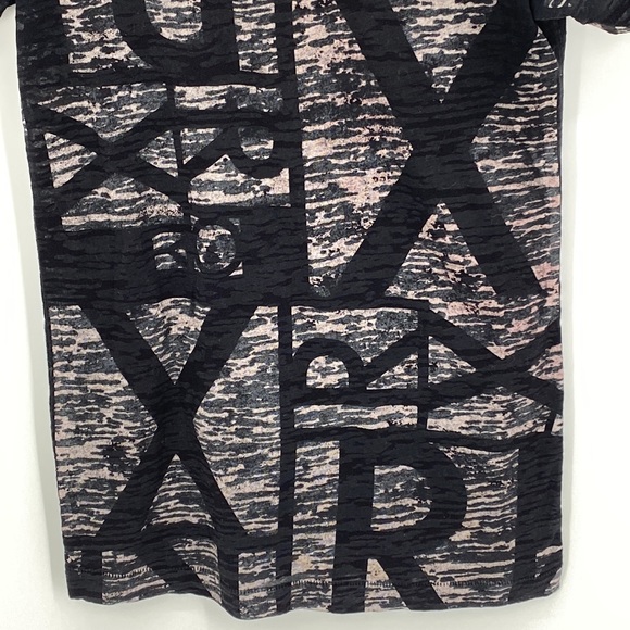 Roxy Semi-Sheer Wearable Art Tee Size Small - Picture 3 of 7